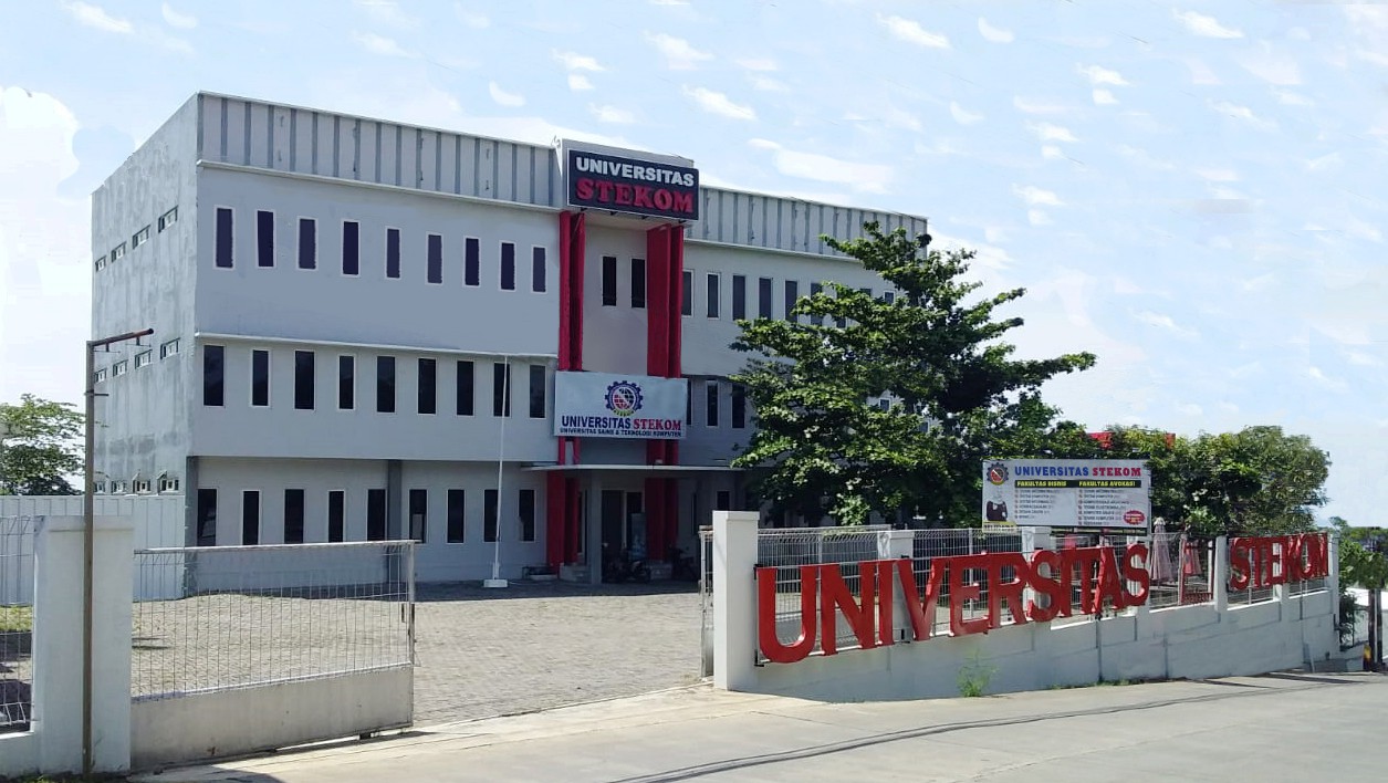 Kampus Universitas STEKOM